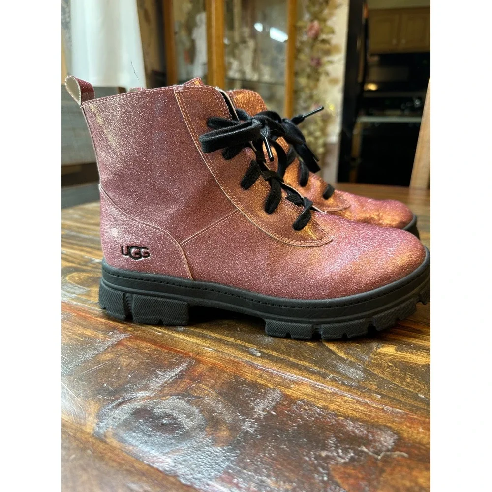 UGG Ashton Glitter‎ Rose Pink Ankle Boots Lace Up Zip Lug Sole 1151571K Kids 6